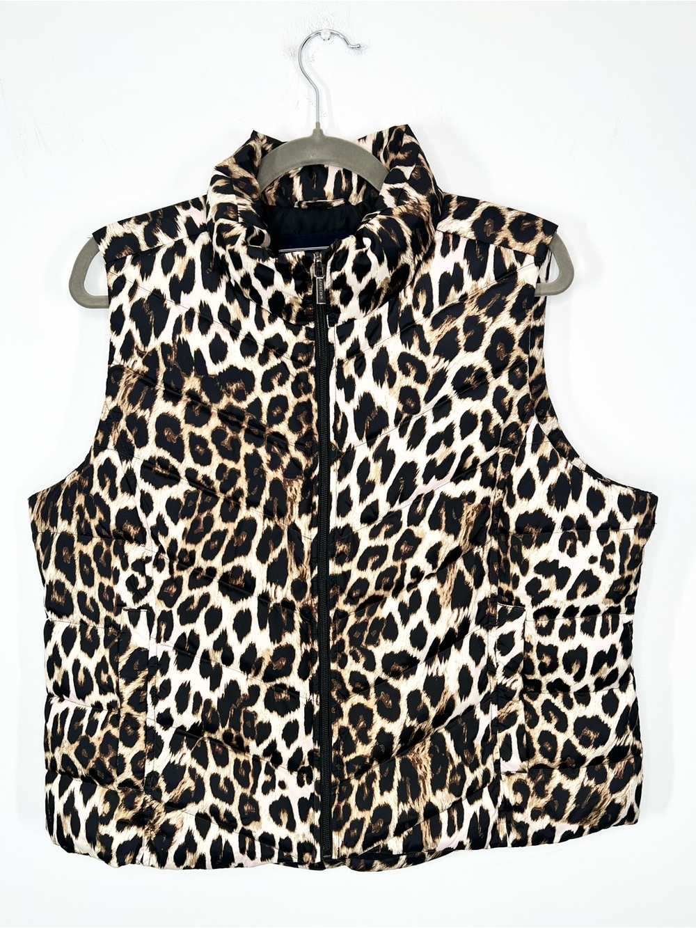 Lands’ End Leopard Print Down Puffer Vest LP Large Petite